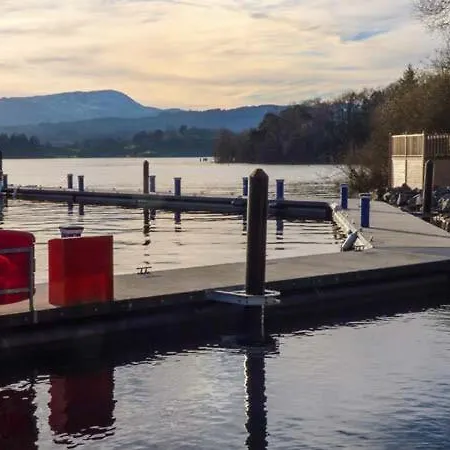 Coniston Number 9 Feriehus Troutbeck Bridge