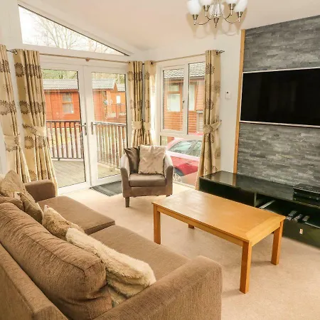Coniston Number 9 Holiday home *
